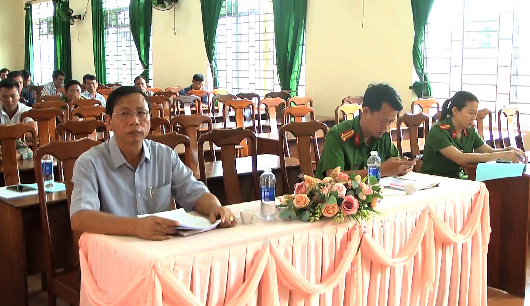 HANHBUI DRT5053.00_25_50_00.Still112